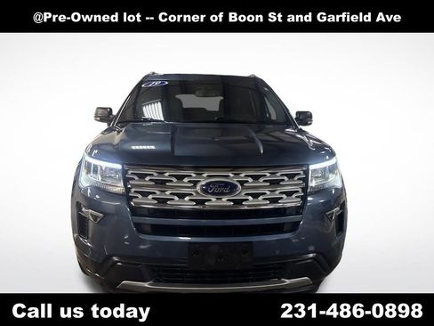 Used 2019 Ford Explorer XLT w/ Equipment Group 202A image 8