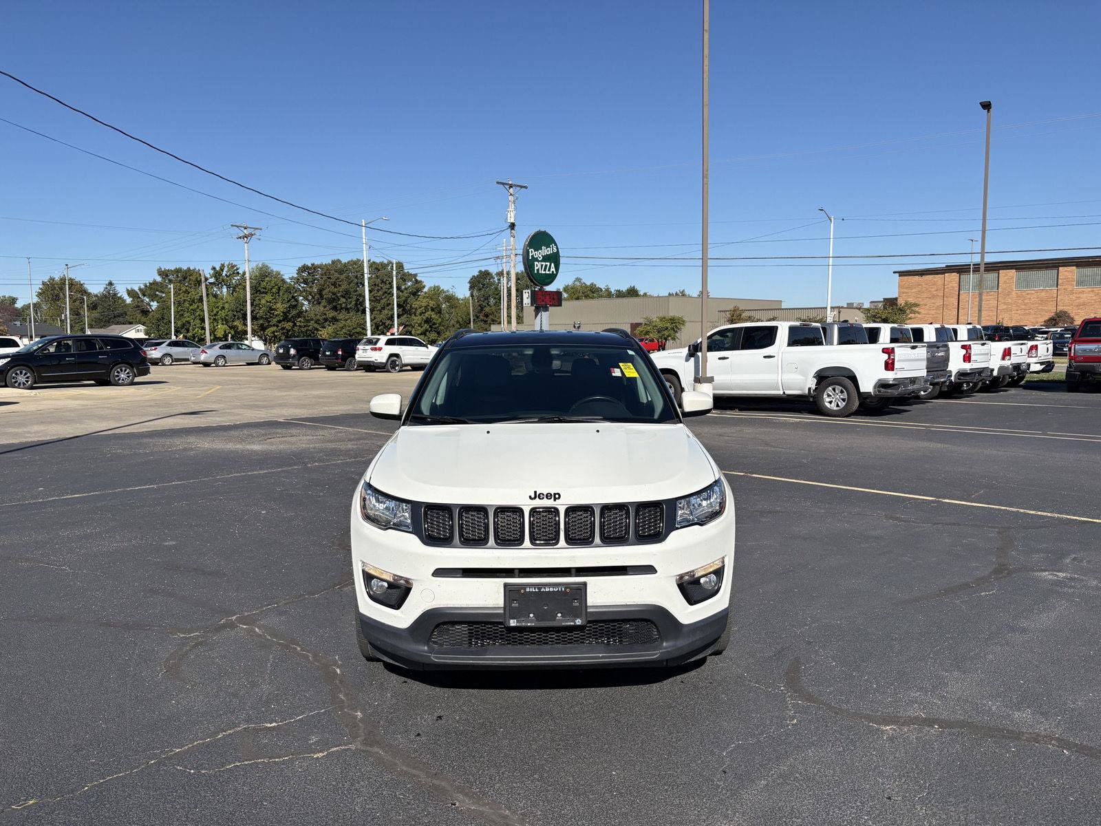 Used 2019 Jeep Compass Latitude FWD image 3