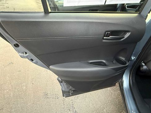 Certified 2022 Toyota Corolla Cross LE image 14