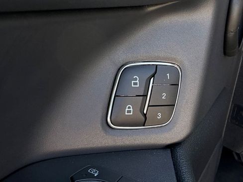 Used 2024 Ford Expedition Max XLT AWD/4WD image 27