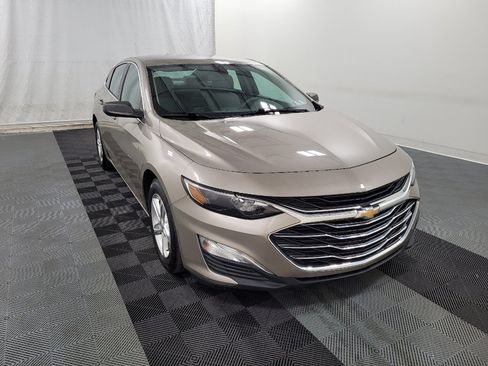 Used 2022 Chevrolet Malibu LS FWD image 13