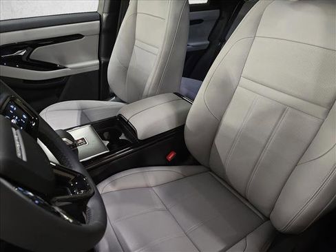 New 2026 Land Rover Range Rover Evoque S image 15