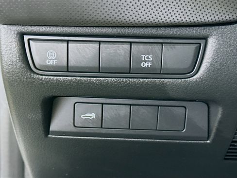 Used 2025 MAZDA CX-50 AWD 2.5 S w/ Premium Package image 17