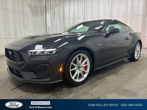 Used 2024 Ford Mustang GT Premium image 4