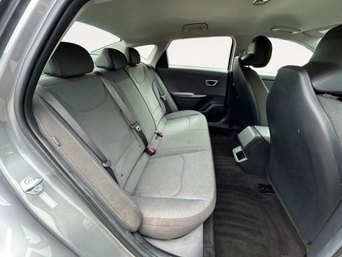 Used 2025 Kia K4 FWD image 24