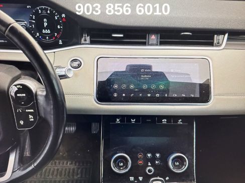 Used 2020 Land Rover Range Rover Evoque SE image 15