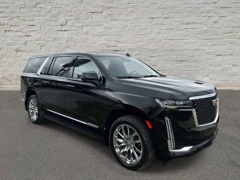 Used 2023 Cadillac Escalade ESV Premium Luxury AWD/4WD image 8