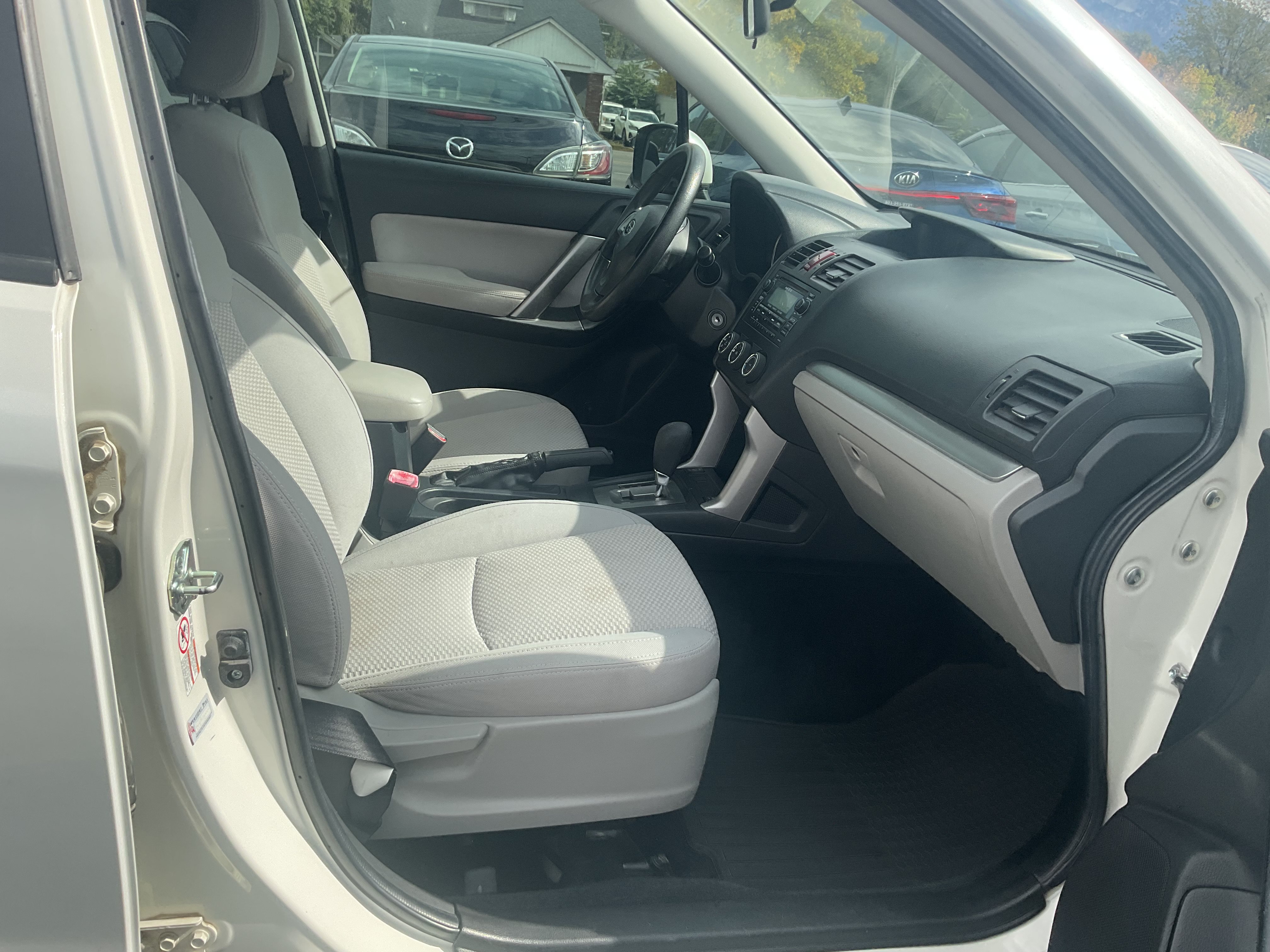 Used 2015 Subaru Forester 2.5i Premium w/ All-Weather Package AWD/4WD image 12