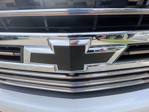 Certified 2020 Chevrolet Silverado 1500 High Country w/ Technology Package AWD/4WD image 32