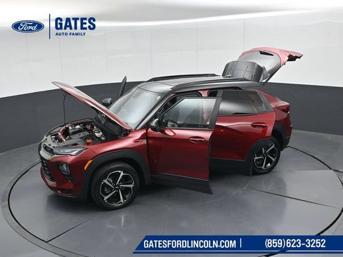 Used 2023 Chevrolet TrailBlazer RS w/ Sun and Liftgate Package AWD/4WD image 55