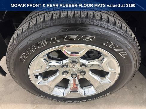 Used 2024 RAM 1500 Big Horn AWD/4WD image 10