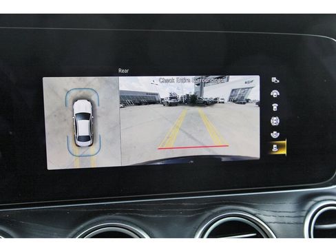 Used 2022 Mercedes-Benz E 350 Sedan image 13