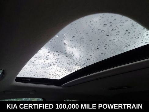 Certified 2025 Kia Niro EX Touring FWD image 25