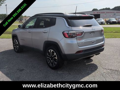Used 2022 Jeep Compass Limited AWD/4WD image 9