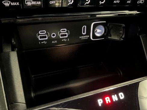 Used 2023 Jeep Grand Cherokee Trailhawk image 26