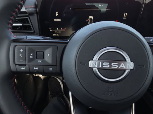 New 2026 Nissan Kicks SR w/ SR Premium Package image 10