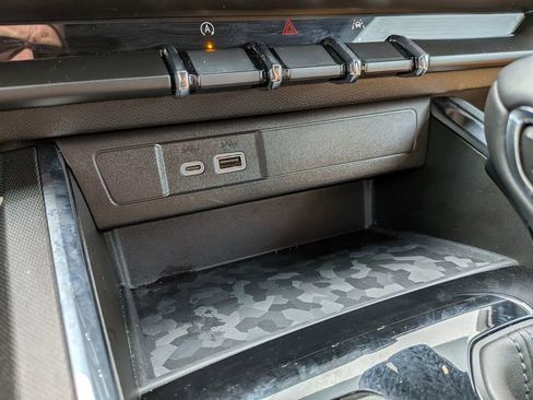 Used 2024 GMC Canyon Elevation w/ Convenience Package image 23