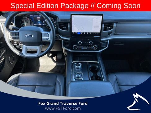 Certified 2023 Ford Expedition XLT AWD/4WD image 2