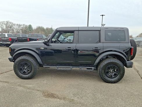 Used 2024 Ford Bronco Wildtrak image 7