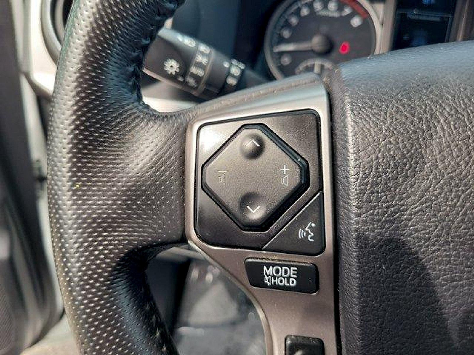 Used 2023 Toyota Tacoma SR5 RWD image 29