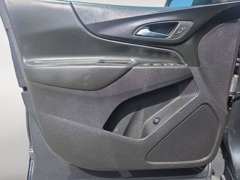 Used 2023 Chevrolet Equinox LT AWD/4WD image 16