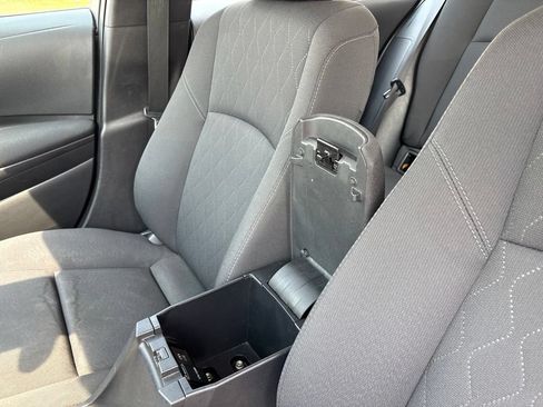 Used 2023 Toyota Corolla LE FWD image 14