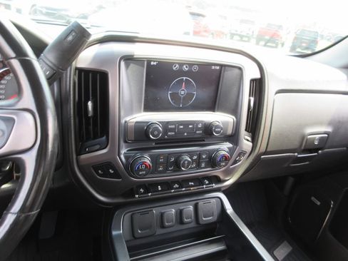 Certified 2016 GMC Sierra 1500 SLT w/ All-Terrain Package AWD/4WD image 31