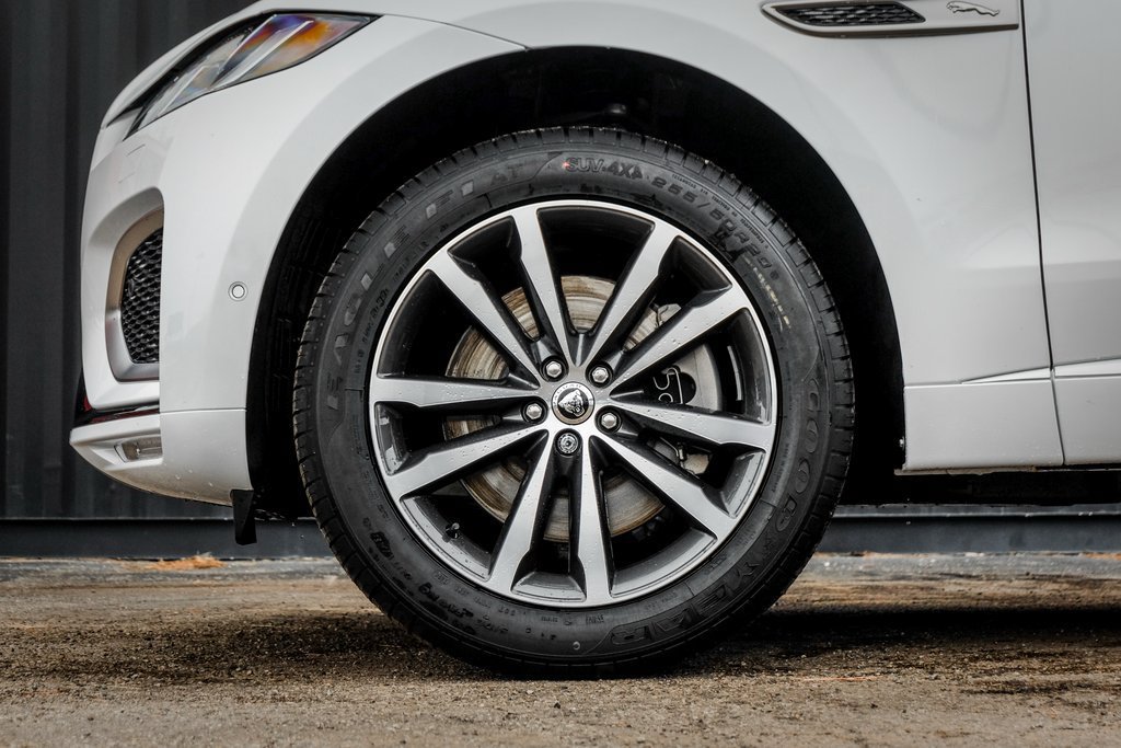 New 2026 Jaguar F-PACE R-Dynamic S AWD/4WD image 4