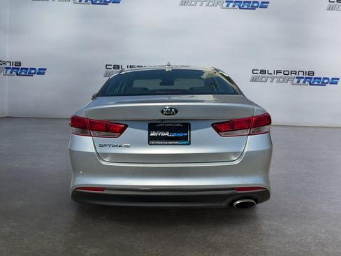 Used 2020 Kia Optima LX FWD image 6