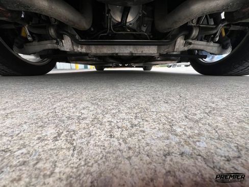 Used 2001 Chevrolet Corvette Coupe w/ Preferred Equipment Group2 image 21