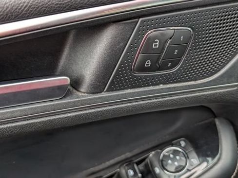 Used 2019 Ford Edge ST w/ Equipment Group 401A AWD/4WD image 6