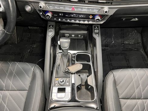 Used 2024 Kia Telluride EX X-Line image 10