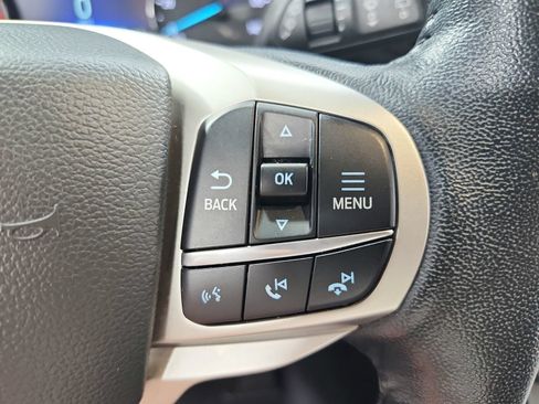 Used 2022 Ford Explorer XLT RWD image 25