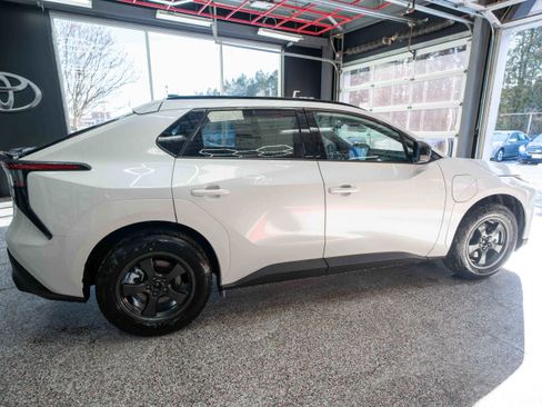 New 2026 Toyota bZ XLE image 4