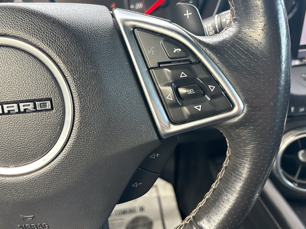 Used 2016 Chevrolet Camaro SS RWD image 18