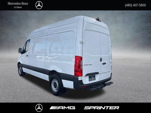 Used 2025 Mercedes-Benz Sprinter 2500 image 3