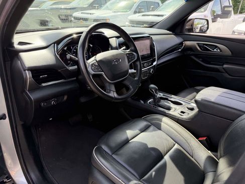 Used 2023 Chevrolet Traverse Premier w/ Redline Edition AWD/4WD image 12