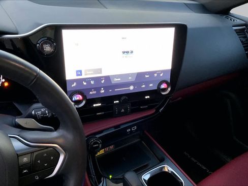 Used 2024 Lexus NX 350 AWD w/ Vision Package image 6