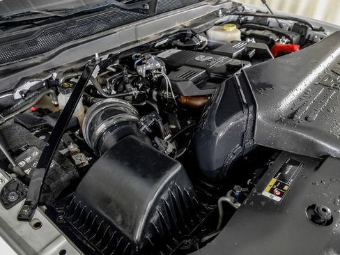 Used 2022 RAM 2500 Tradesman w/ Chrome Appearance Group image 49