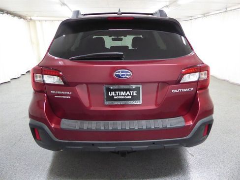 Used 2018 Subaru Outback 2.5i Limited image 5
