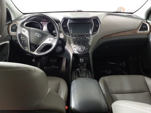 Used 2017 Hyundai Santa Fe Limited w/ Cargo Package AWD/4WD image 12