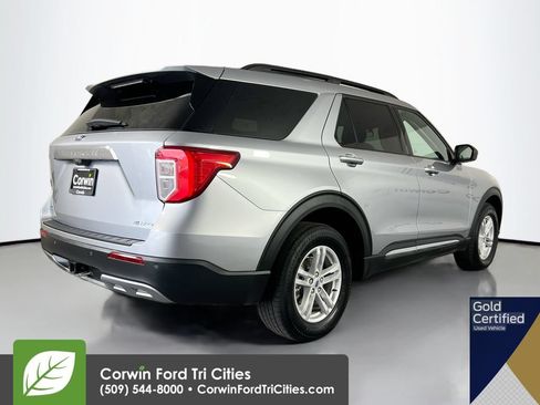 Used 2024 Ford Explorer XLT w/ Equipment Group 202A AWD/4WD image 15