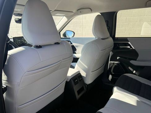 New 2026 Mitsubishi Outlander SE AWD/4WD image 22