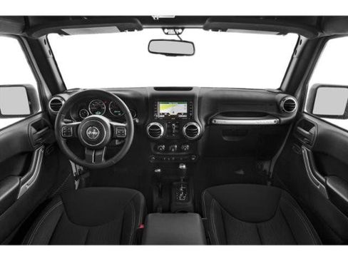 Used 2015 Jeep Wrangler Unlimited Rubicon w/ Dual Top Group AWD/4WD image 11