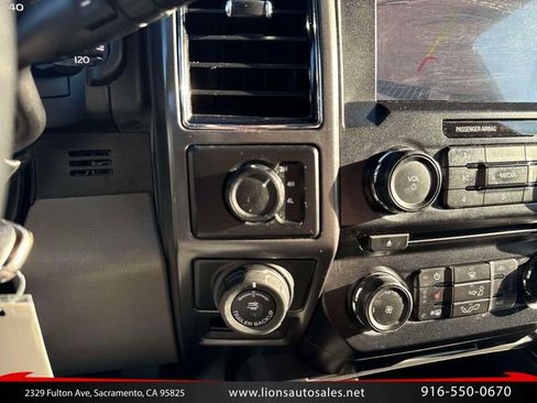 Used 2018 Ford F150 XLT w/ Equipment Group 302A Luxury AWD/4WD image 17