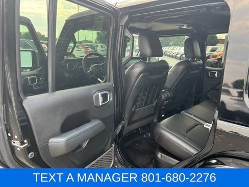 Used 2021 Jeep Wrangler Unlimited Rubicon 4xe w/ Cold Weather Group AWD/4WD image 30