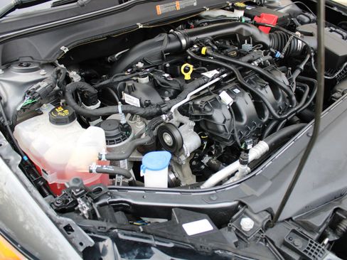 Used 2020 Ford Fusion Titanium image 29