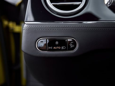 Used 2022 Bentley Continental GT image 41