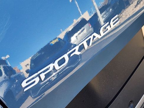Certified 2026 Kia Sportage EX image 11