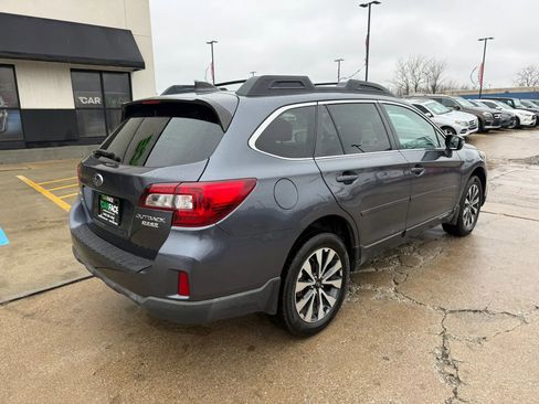 Used 2017 Subaru Outback 2.5i Limited image 16